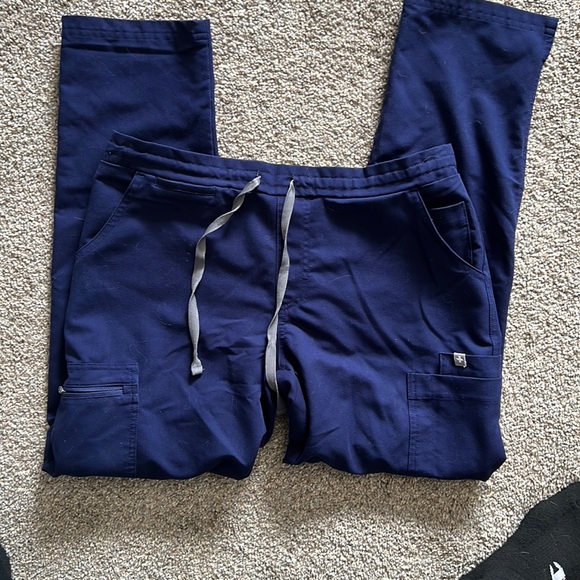 Figs Scrub bottoms - Picture 1 of 2